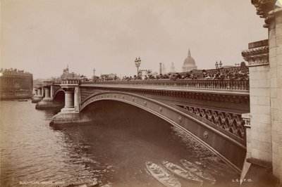 Vue générale du pont de Blackfriars - English Photographer